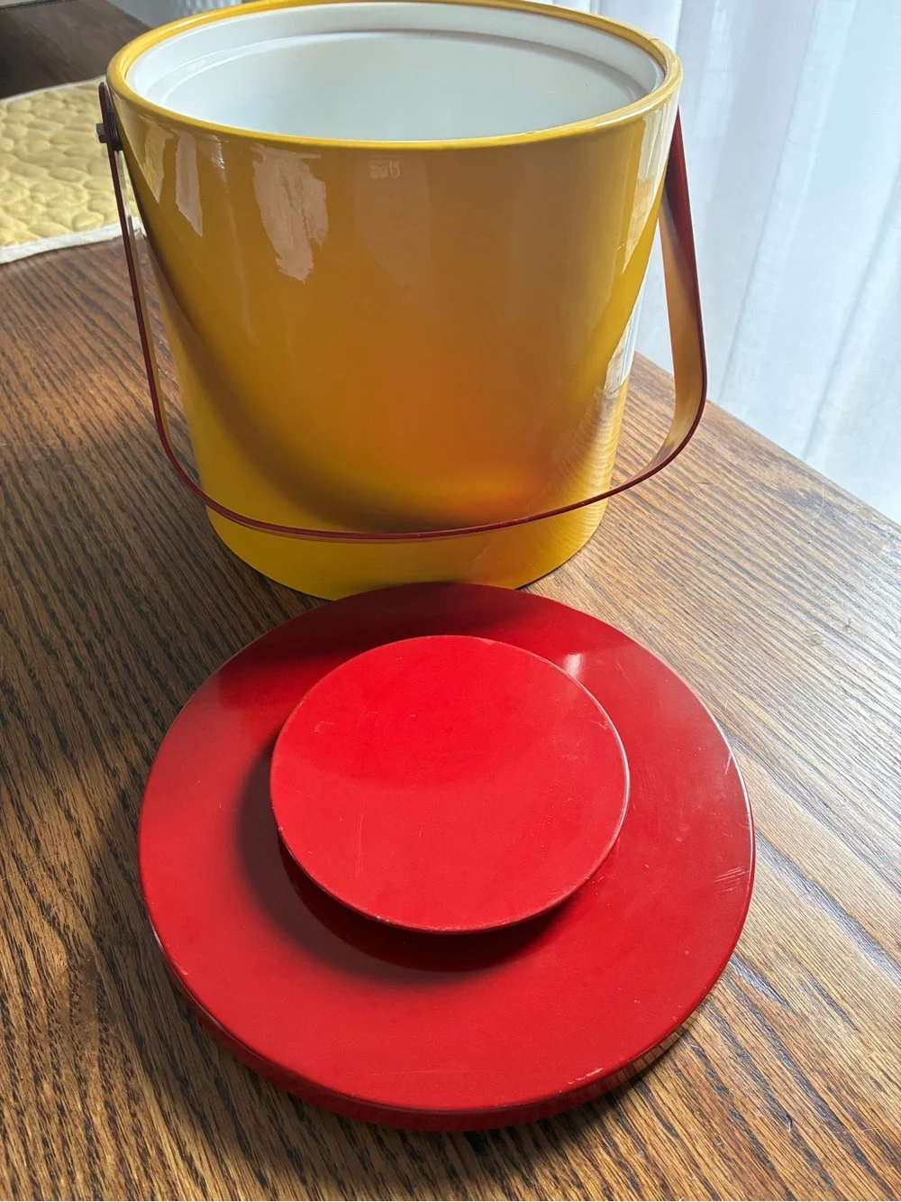 Georges Briard Red & Yellow Ice Bucket